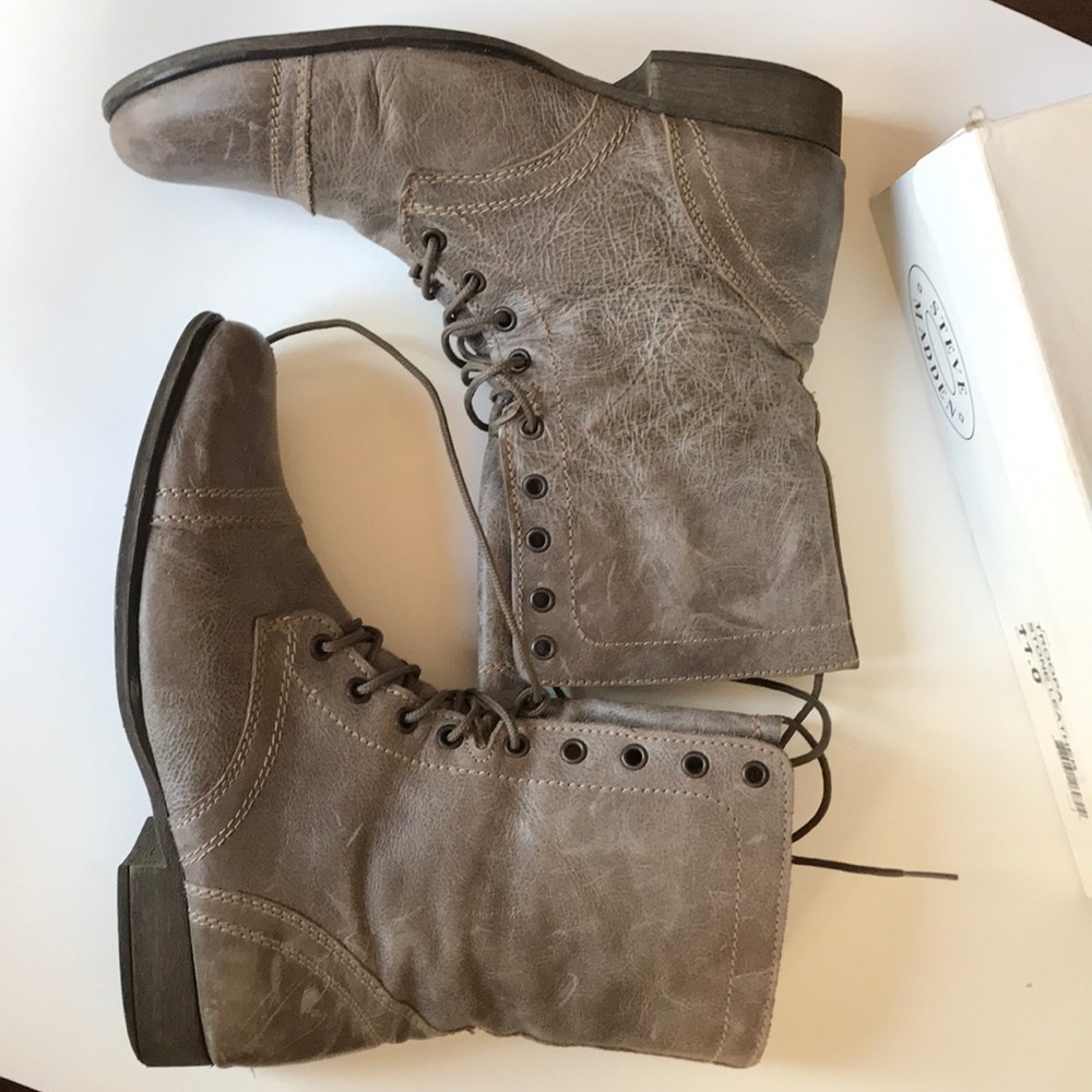 Steve Madden Troopa Stone Leather Boots 11